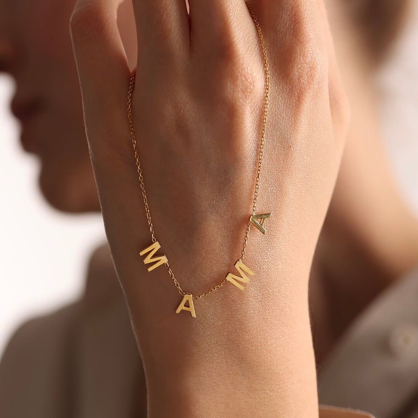 Get trendy with Mama - available at Alma Ireland. Grab yours for €25.99 today!