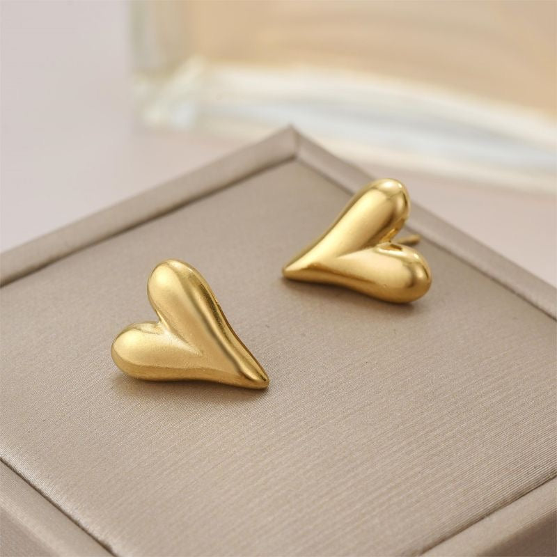 Get trendy with Isa - available at Alma Ireland. Grab yours for €21.99 today!