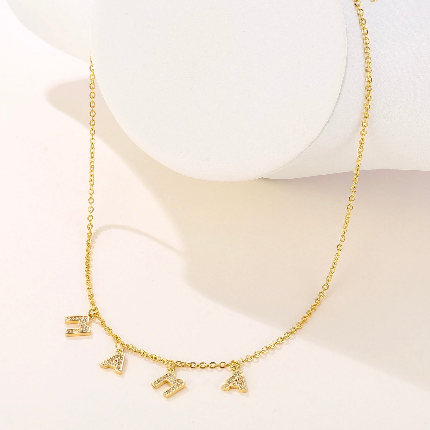 Get trendy with Mama Necklace -  available at Alma Ireland. Grab yours for €23.99 today!