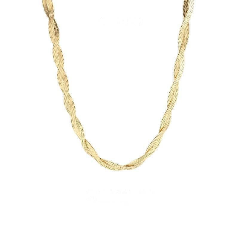 Get trendy with Jane Necklace -  available at Alma Ireland. Grab yours for €29.99 today!